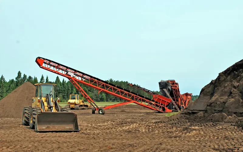 Dave's Top Soil — Topsoil supplier
