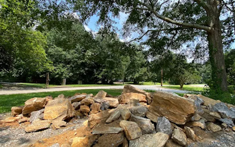 Wildcat Lawn & Garden LLC — Landscaping supply store