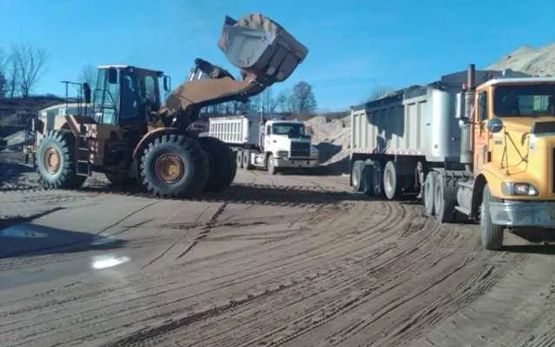 Ray Bertolini Trucking Co. — Trucking company
