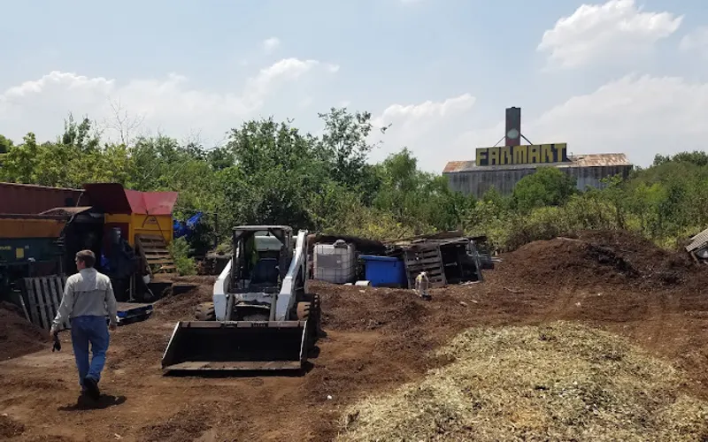 Farm Dirt Compost — Mulch supplier