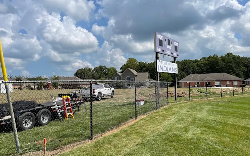 Midwest Groundscapes LLC — Landscaper