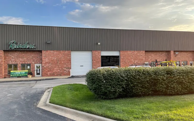 Reinders, Inc. — Landscaping supply store