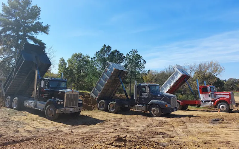 J. Munoz Trucking, LLC — Trucking company