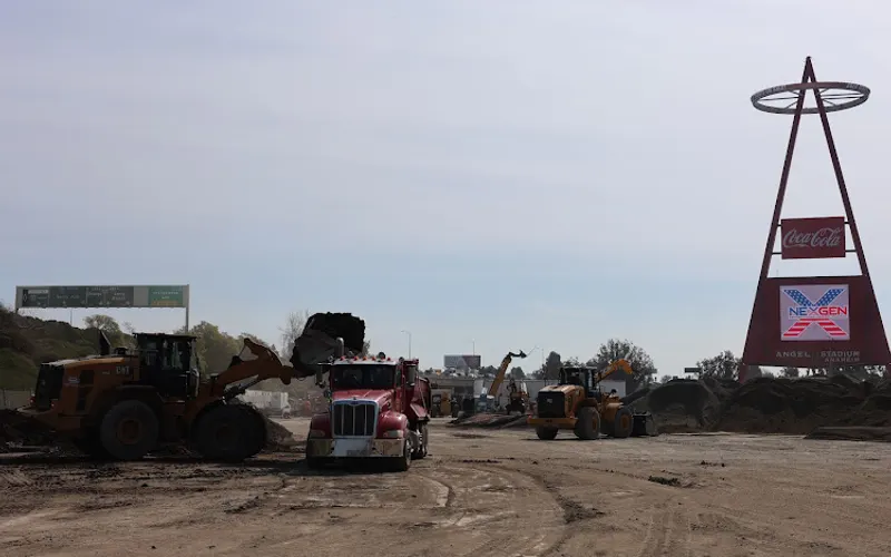SoCal Dirt Broker — Construction company