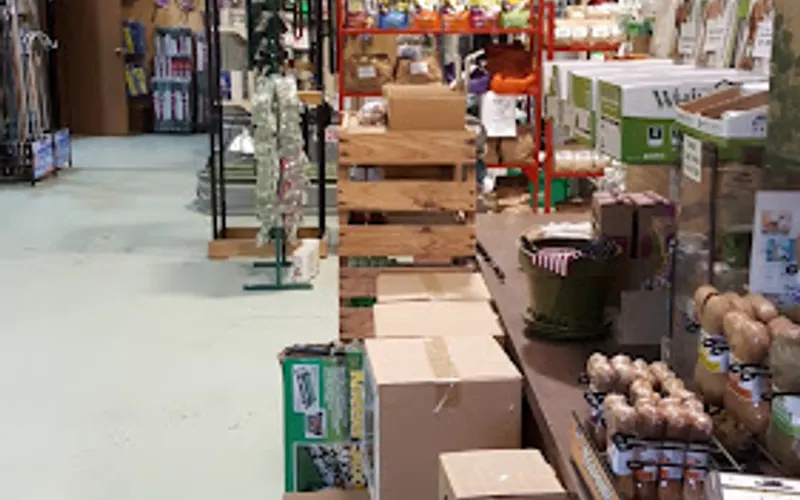Glenshaw Feed & Garden Center — Garden center
