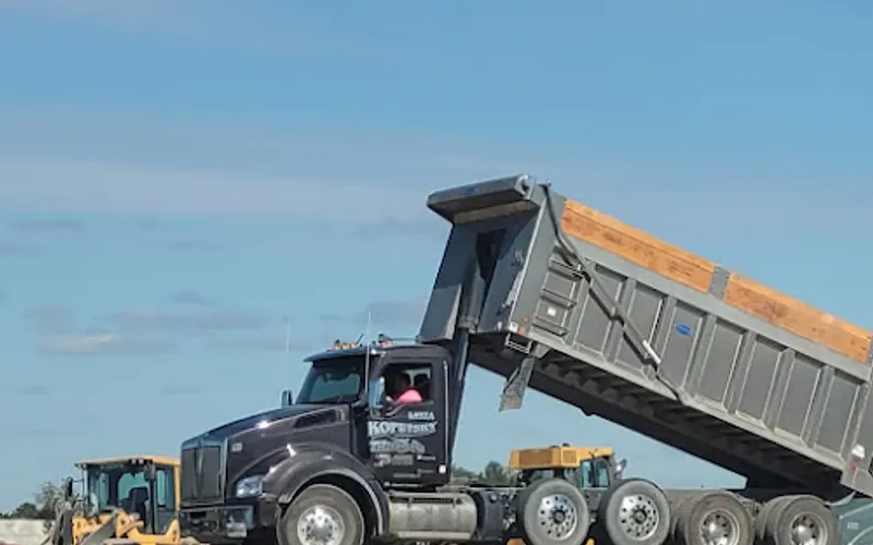 Laura Kopetsky Tri-Ax — Waste management service