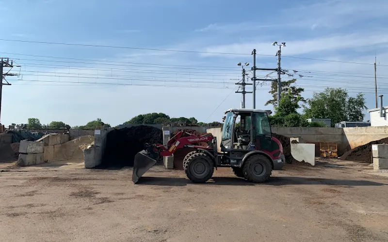 Branford Landscape Supply — Landscaper
