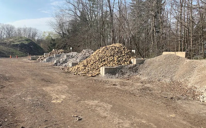 Monticello Garden Center — Landscaping supply store