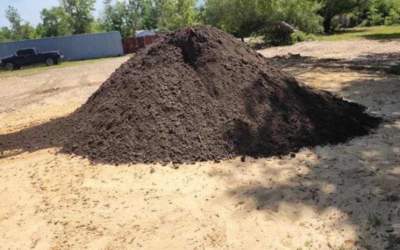 Carman Sand and Gravel Hauling — Sand & gravel supplier