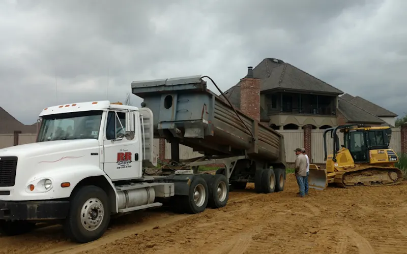 The Original R & R Dirt LLC — Building materials supplier