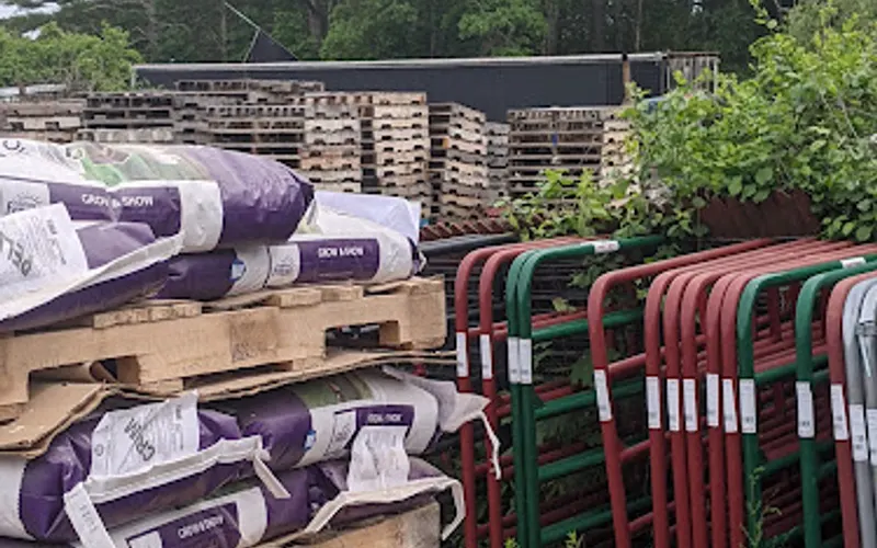 Sunnynook Farms — Landscaping supply store
