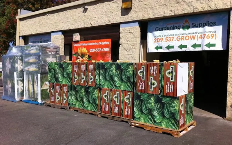 Valley Gardening Supplies Modesto — Garden center
