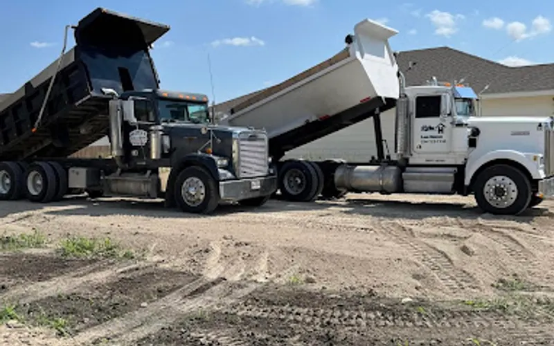 Wolff Sand and Gravel LLC — Trucking company