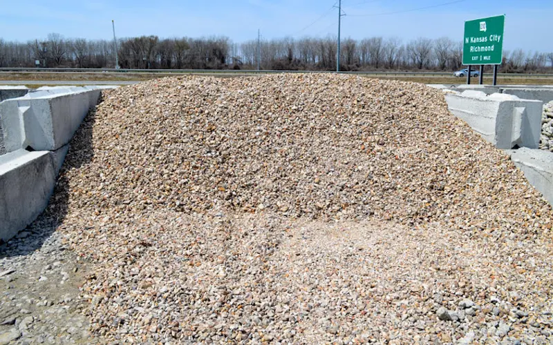 Riverbend Rock & Mulch — Mulch supplier