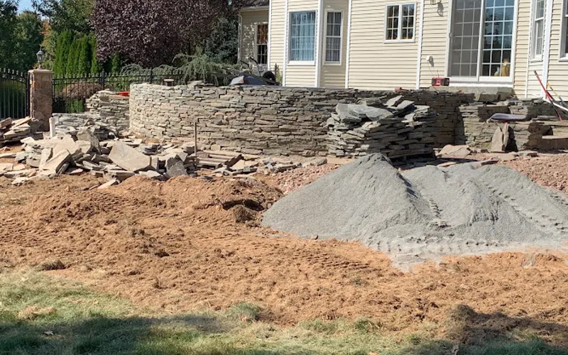 Delgaudio's Garden Shop — Mulch supplier