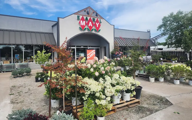 Earl May Garden Center — Garden center