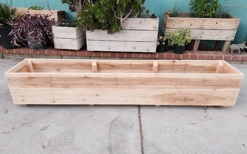 SeedrBox — Landscaping supply store