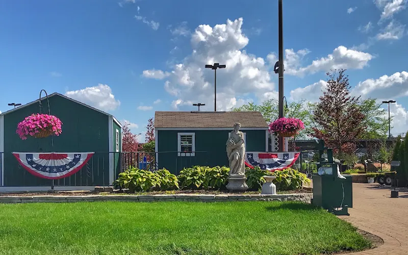 Platt Hill Nursery — Mulch supplier