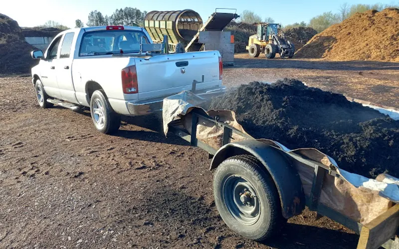 Kellems Recycling Mulch, Topsoil, and Rock — Mulch supplier