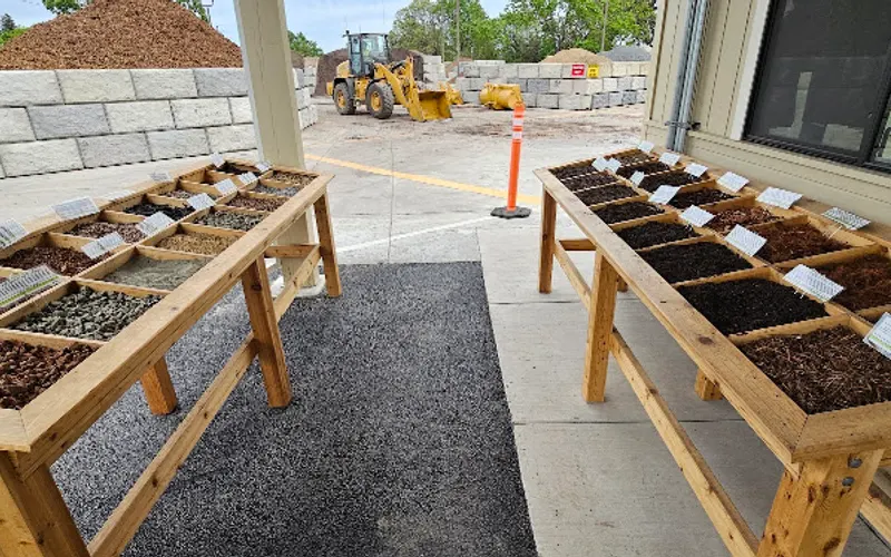 Soiland Yard & Garden — Landscaping supply store