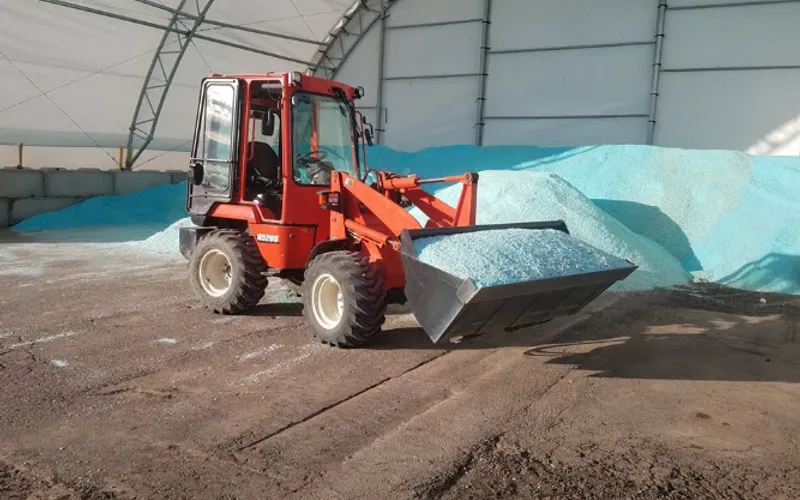 Salt City — Landscaping supply store