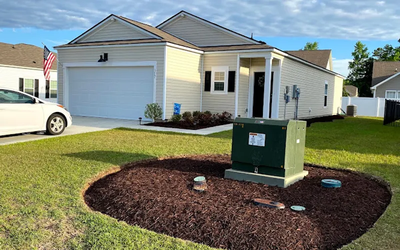 Quiet Lawn & Pest - Healthy Lawns, Bug-Free Homes — Lawn care service