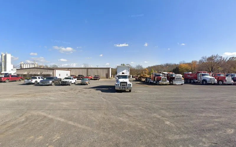 Linder Topsoil — Topsoil supplier