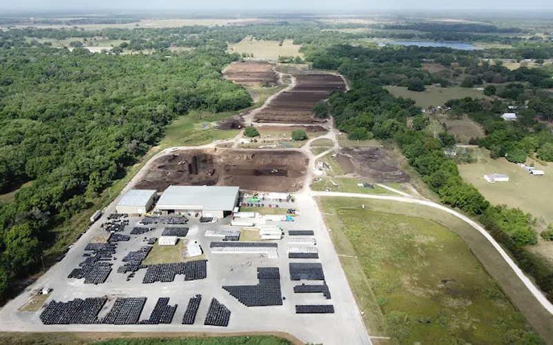 Black Gold Compost Co — Topsoil supplier