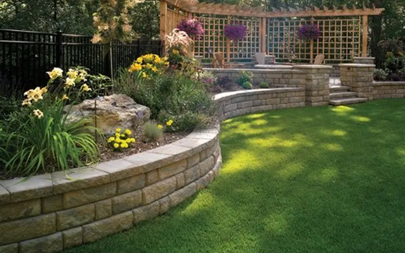 Metro Turf Industries LLC — Landscaper