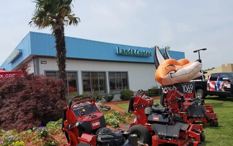 Land & Coates — Landscaping supply store