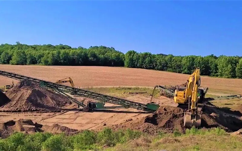 Hampton Roads Materials — Topsoil supplier