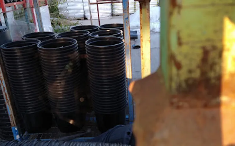 Hummert International — Landscaping supply store
