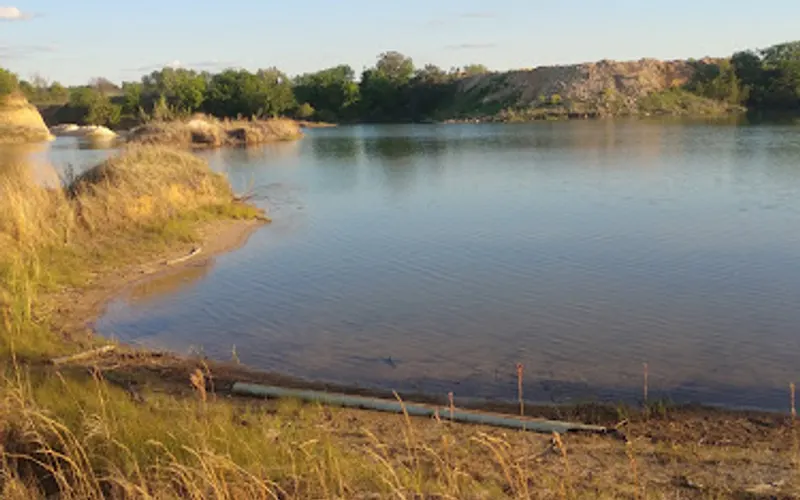 Dickie Carr Sand & Gravel Inc — Topsoil supplier