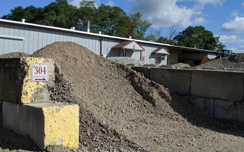 Mapledale Farm Landscape Supplies — Landscaping supply store