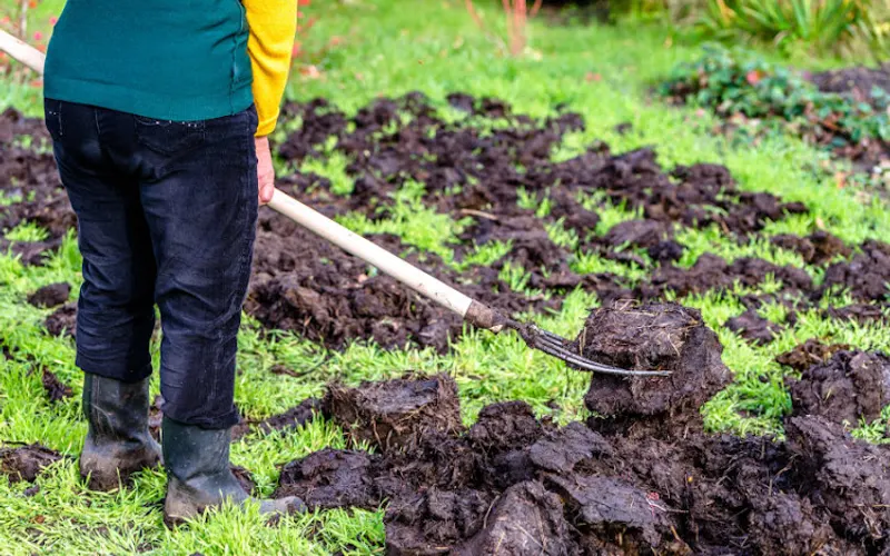 Yard Works, LLC — Topsoil supplier