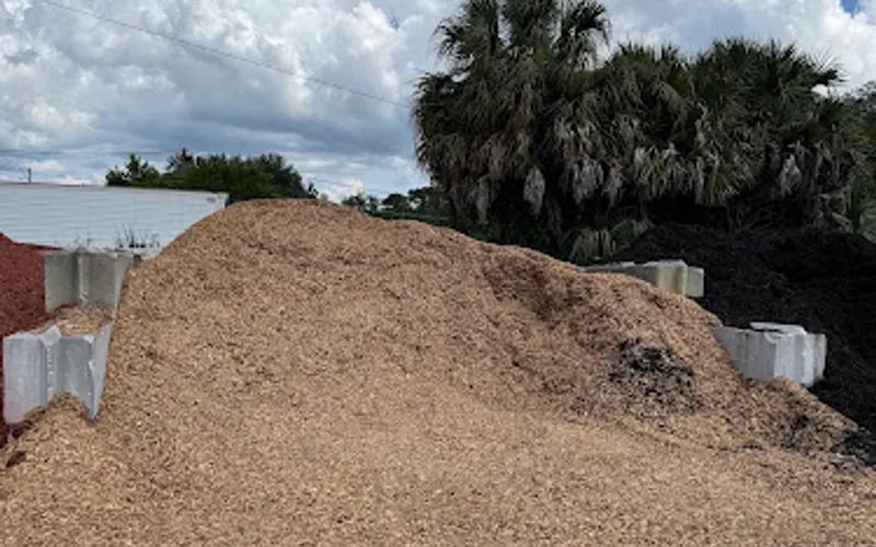 American Mulch & Soil, LLC — Landscaping supply store