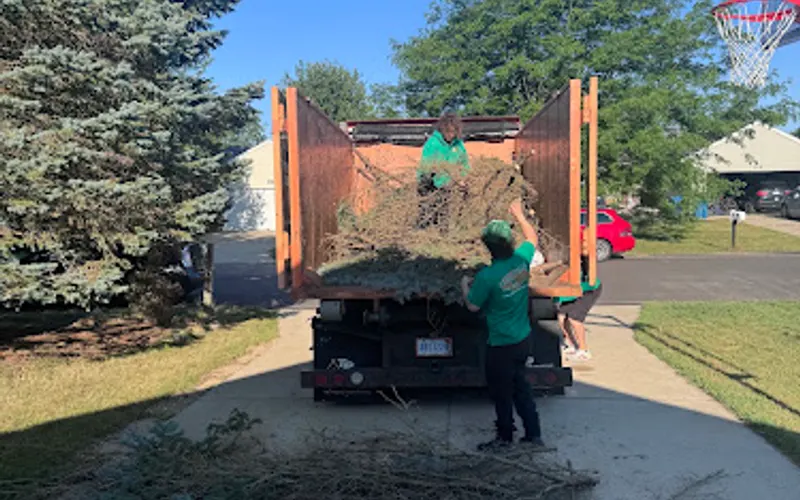 College Hunks Hauling Junk and Moving Kalamazoo — Mover