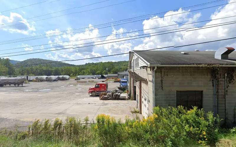Davidson Brothers — Trucking company