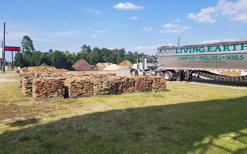 Living Earth - New Caney — Mulch supplier