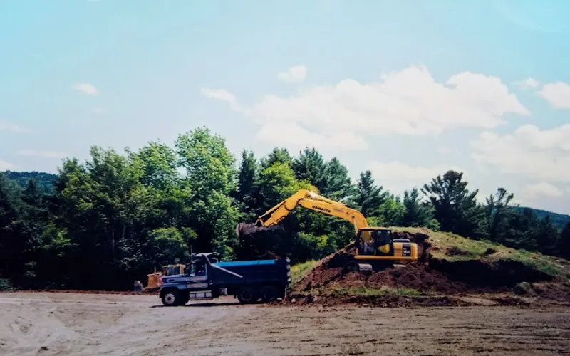 Plainfield Construction Co. — Excavating contractor