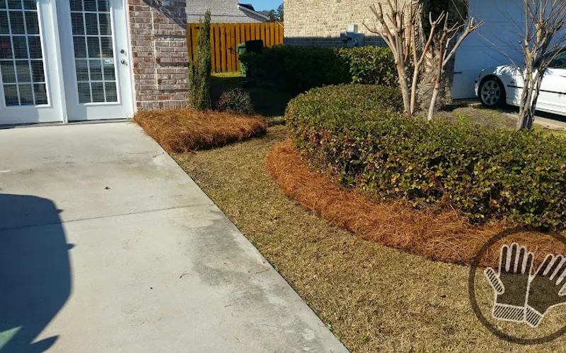 The Pinestraw & Mulch Company — Mulch supplier