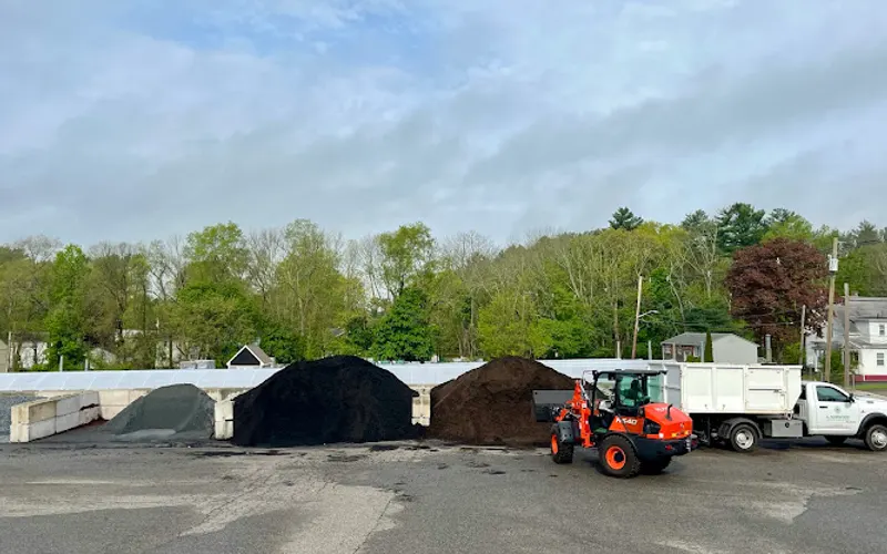 G.Norwood Landscape & Garden Center — Landscaping supply store