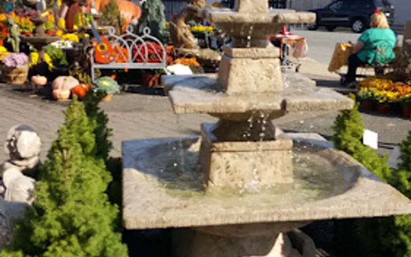 Venezia's Garden Center of Mineola — Garden center