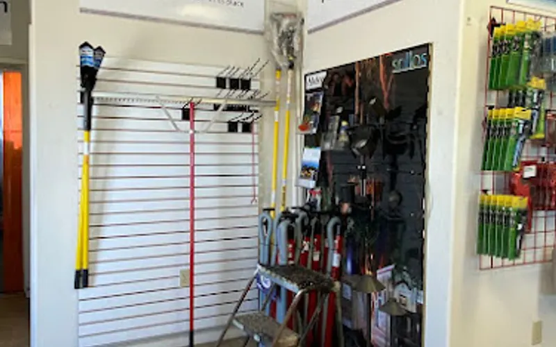 Horizon Distributors — Landscaping supply store