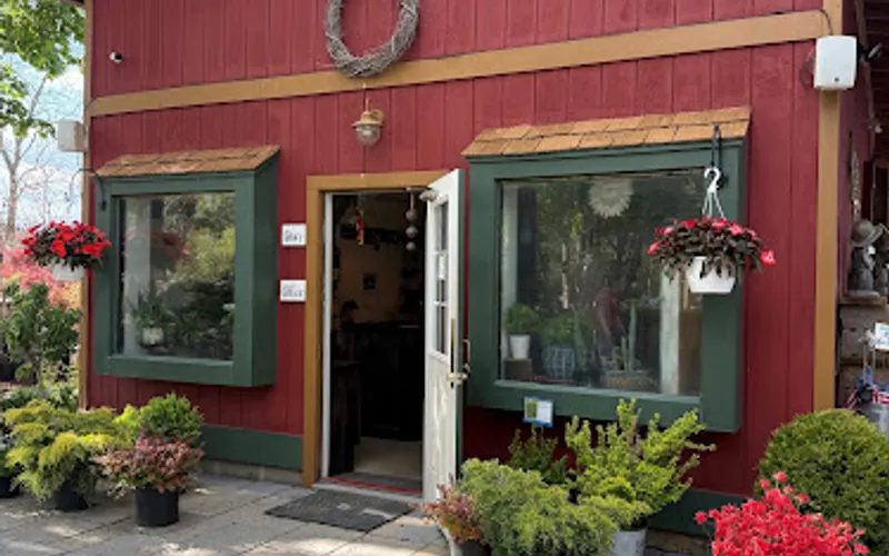 Peacefield Gardens — Topsoil supplier