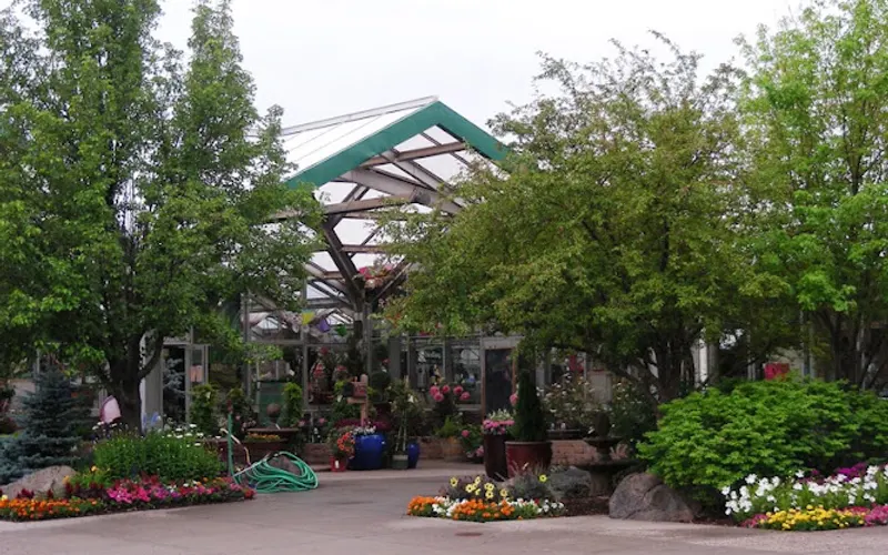Warner's Nursery & Landscape Co. — Landscaper