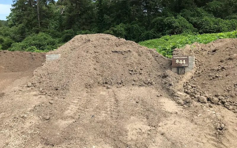 North Hall Earthworks — Landscaper