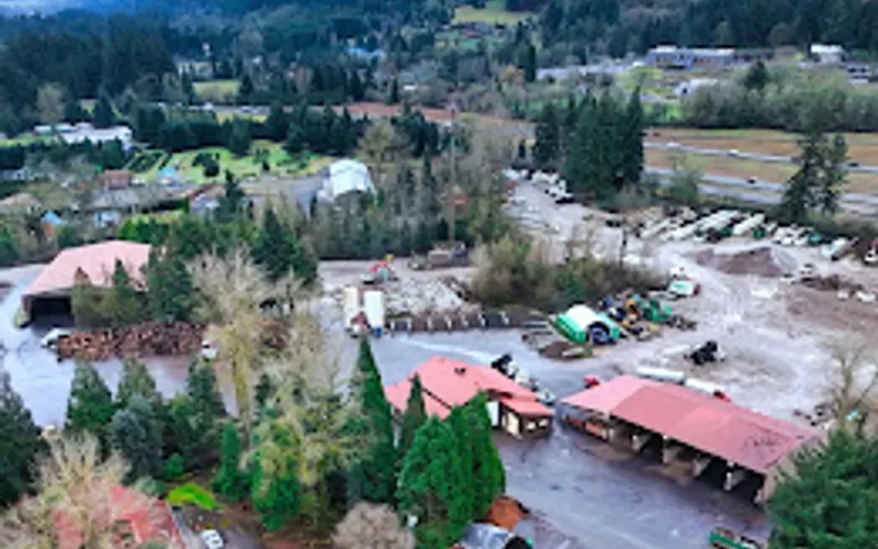 S & H Landscape — Landscaping supply store