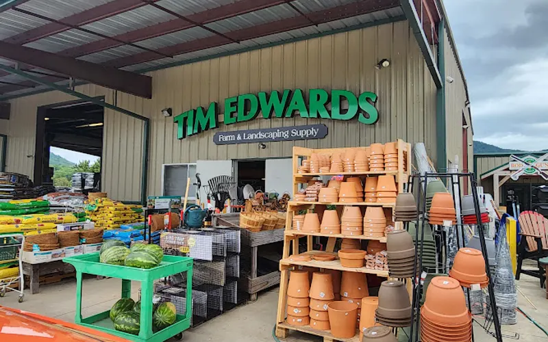 Tim Edwards Farm & Landscaping Supply — Stone supplier