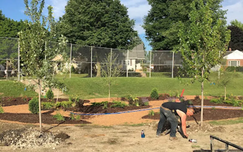The Happy Mower LLC. — Landscaper